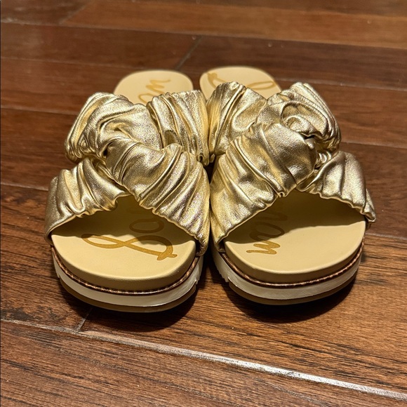 Sam Edelman Metallic Gold Ruched Slide Sandals - Picture 5 of 8